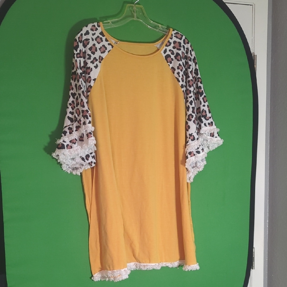 Leopard Print Sleeve Yellow Tunic Top